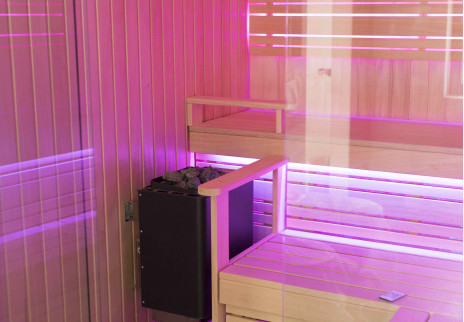Hvilket udstyr man skal købe er et af de vigtigste spørgsmål, når man installerer en sauna.