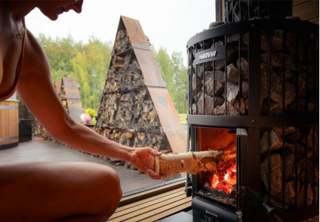 Sådan forbereder du din sauna til den kolde årstid: Vedligeholdelse af ovnen og forebyggelse af brændende lugte