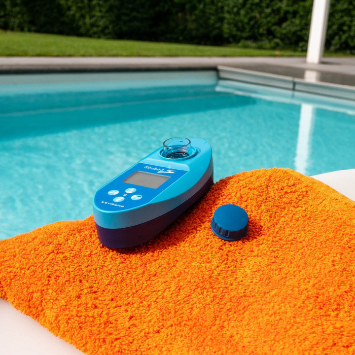 Smart elektronisk pooltester Scuba3s
