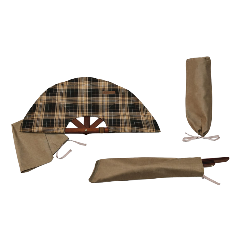 Saunaventilator, mørkt ternet materiale