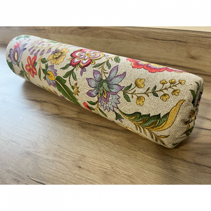 Rulle til ben og hoved, med blomsterdekorationer