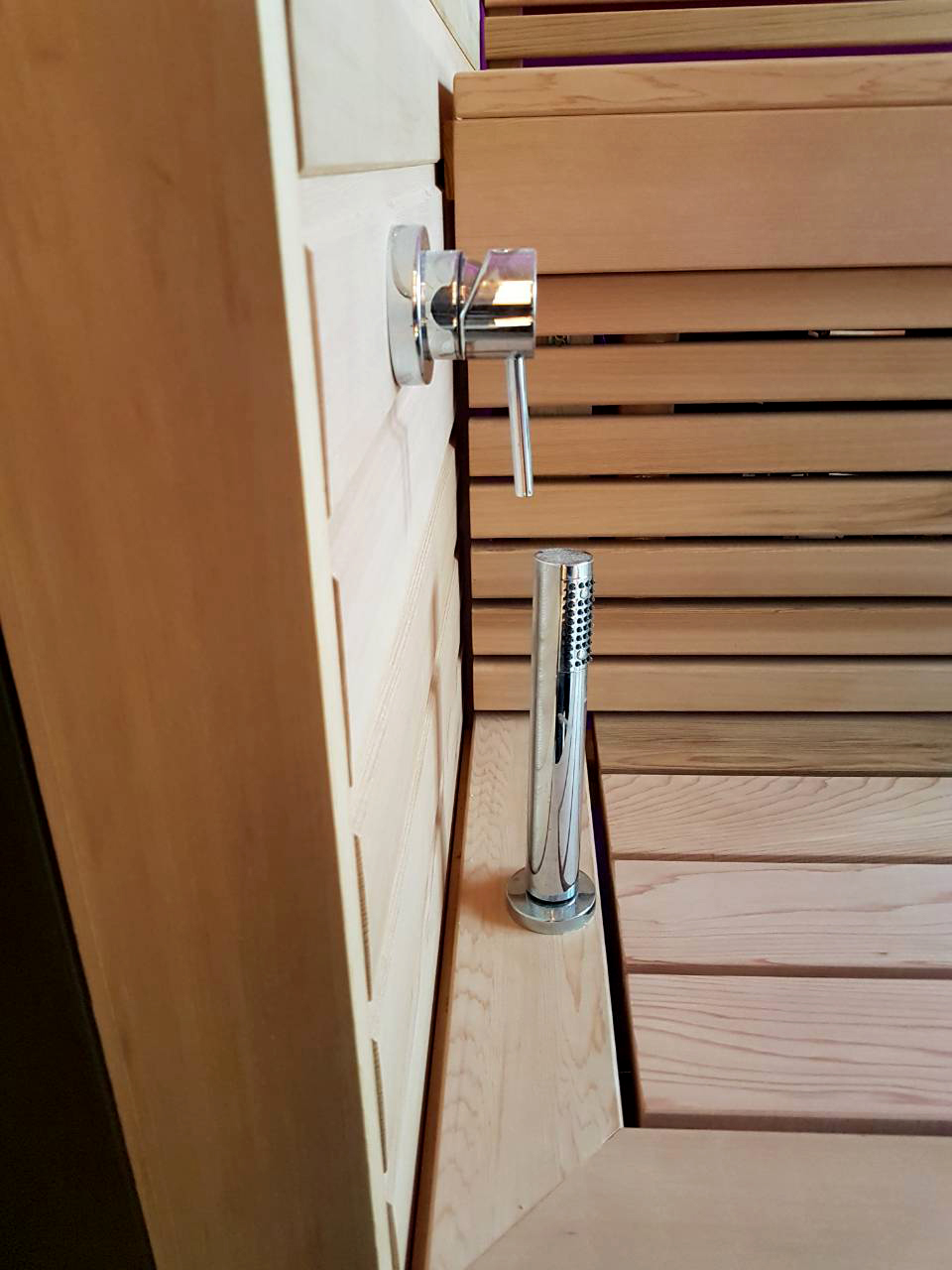 Kombineret sauna med himalayasaltvæg