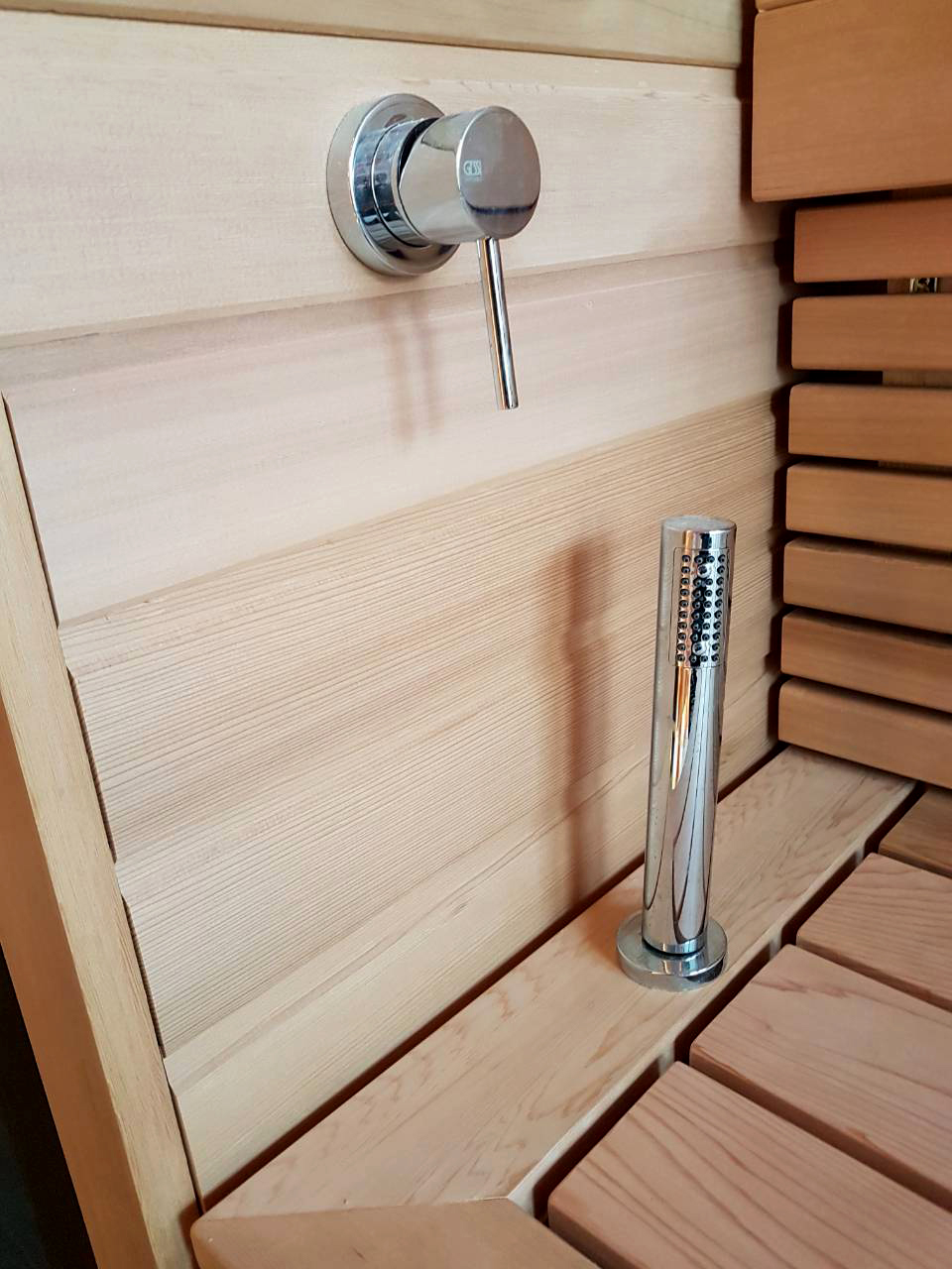 Kombineret sauna med himalayasaltvæg