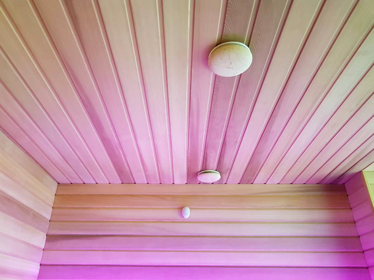Kombineret sauna med himalayasaltvæg